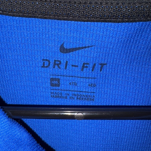 Nike Men's Classic Blue Polo Shirt - Picture 2 of 3